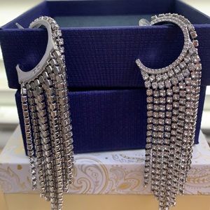 Rhinestone Crystal earrings silver tone
